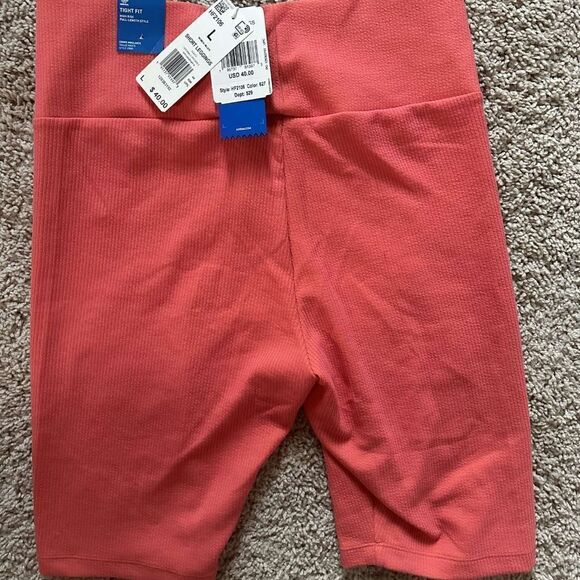 Adidas Biker Shorts NWT - Picture 2 of 3
